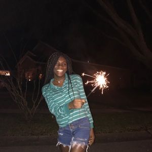 Meet your Posher, Nyah